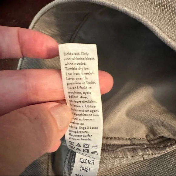 Spanx Jeanish Gray Ankle Jeggings - Picture 9 of 10